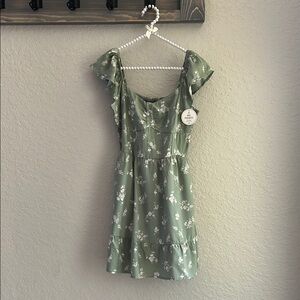 Hollister NWT light green floral dress with built in shorts size M